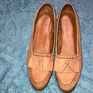 Cobbie Cuddlers Tan Suede Leather Moccasin Slides Size 8